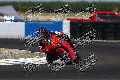 media/Jun-07-2025-TrackDaz (Sat) [[4413525952]]/B Group/1220pm (Turn 1)/